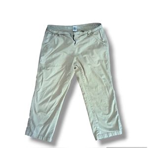Maurices tan casual capris size 5/6